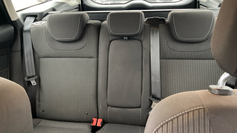 Ford Focus 1.6 125 Titanium Navigator 5dr Powershift Petrol Estate